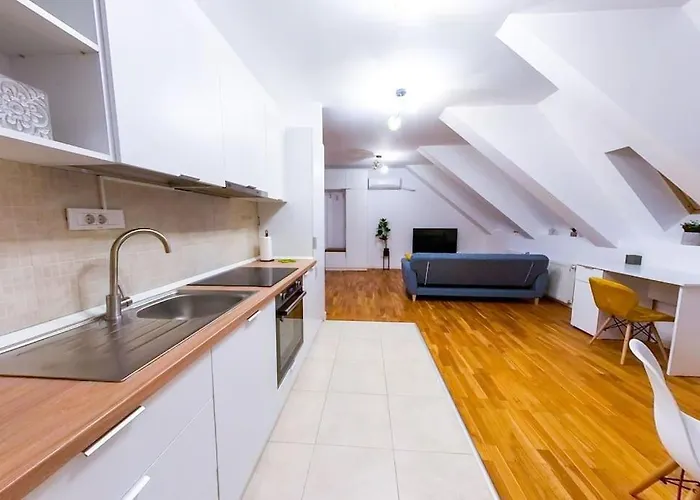 D Apartament *