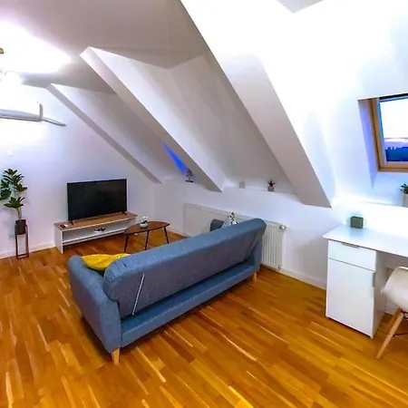 D Апартаменты